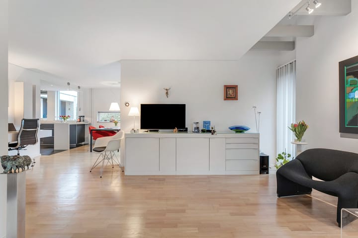 Foto 18 van Gentiaan 16