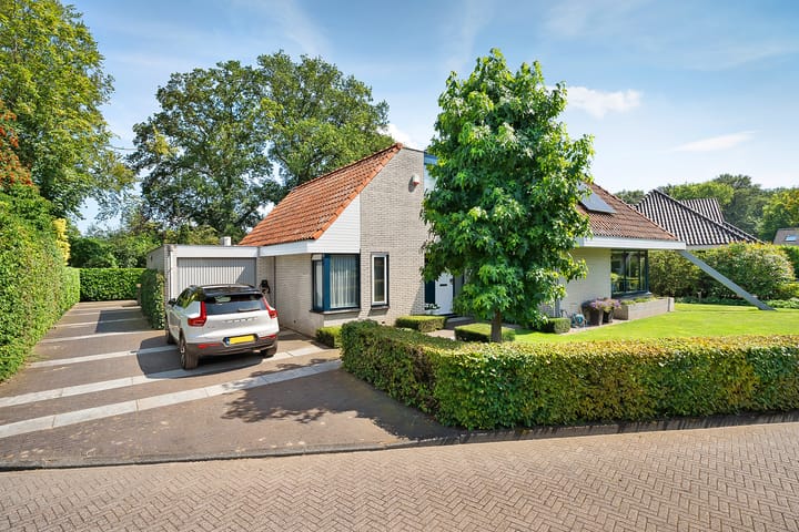 Foto 51 van Gentiaan 16