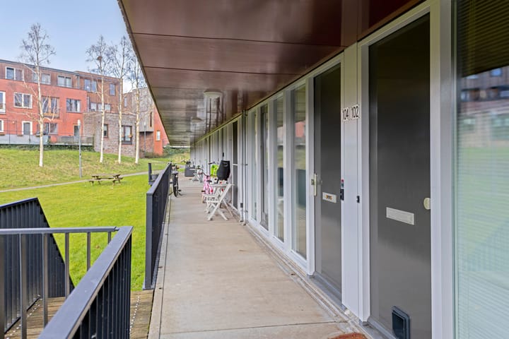 Foto 3 van Karper 104