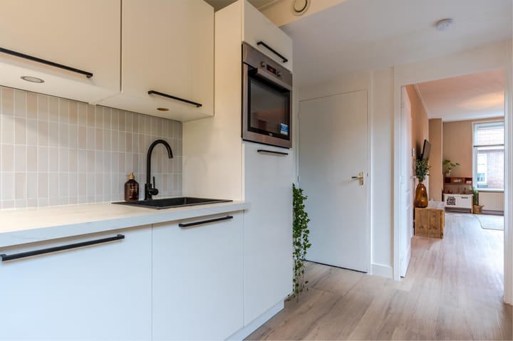 Foto 15 van Trompstraat 59