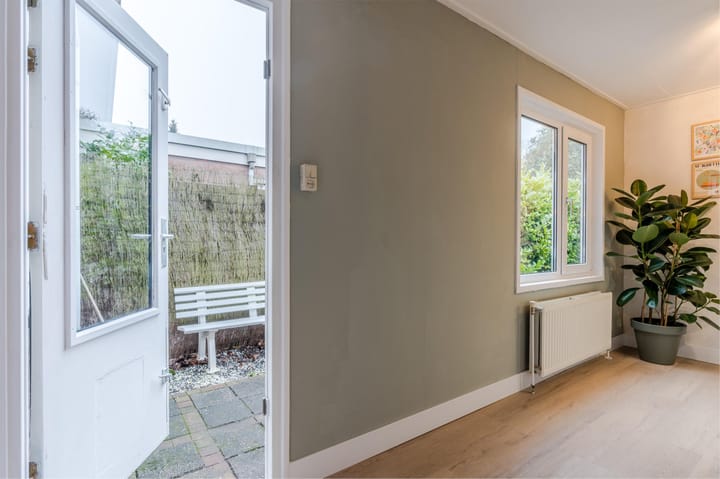 Foto 16 van Trompstraat 59