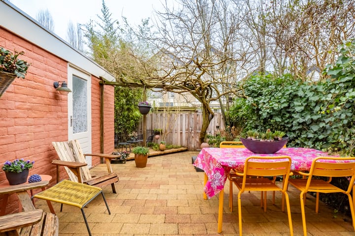 Foto 32 van Westfalen 64