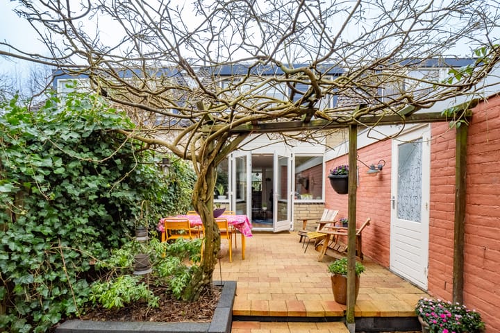 Foto 37 van Westfalen 64