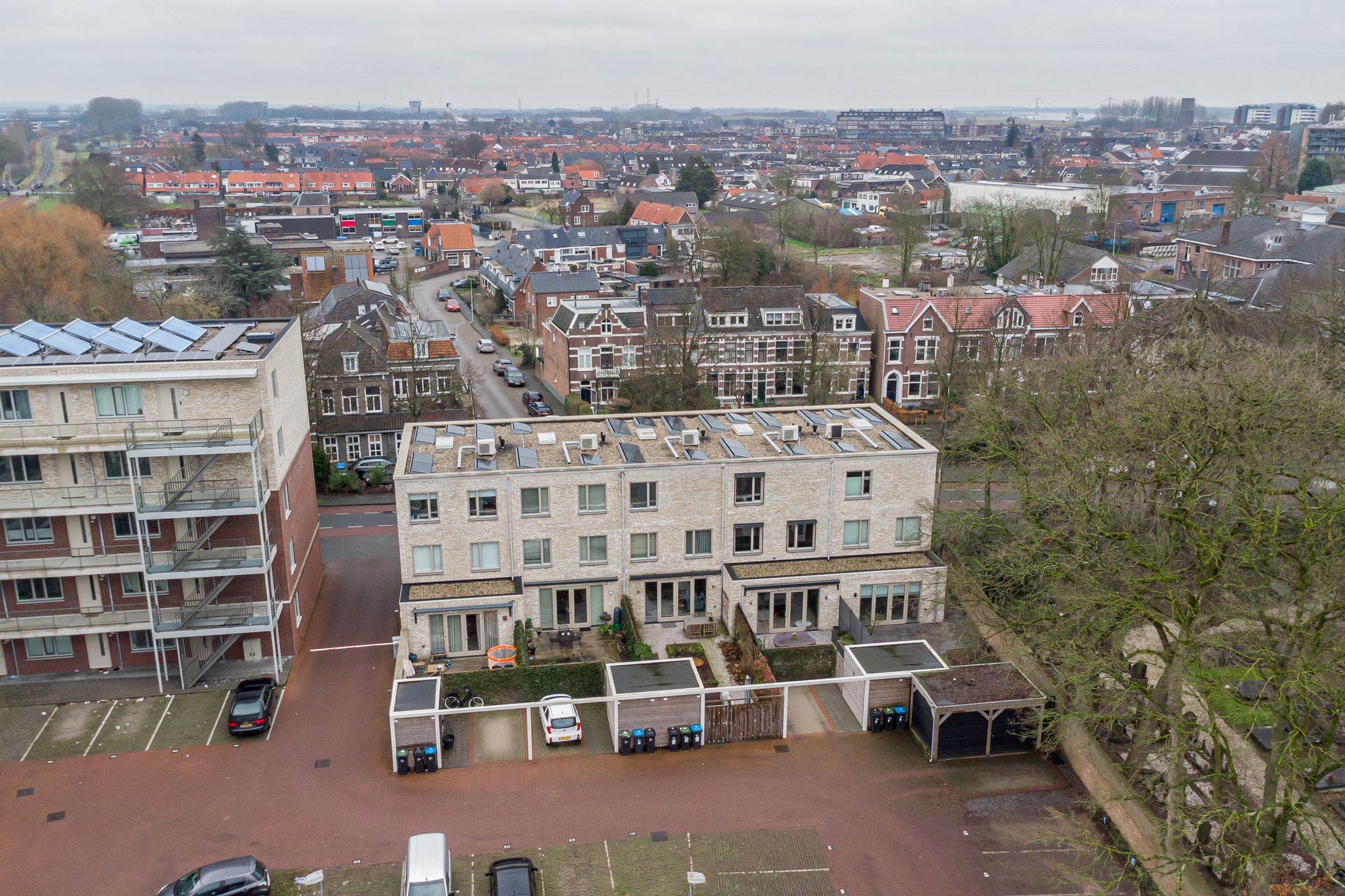 Foto 48 van Lingedijk 1-B