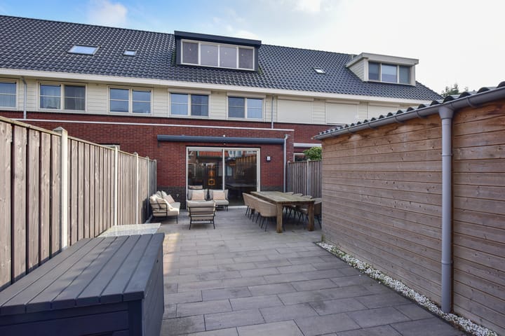 Foto 3 van Gevers van Endegeeststraat 6