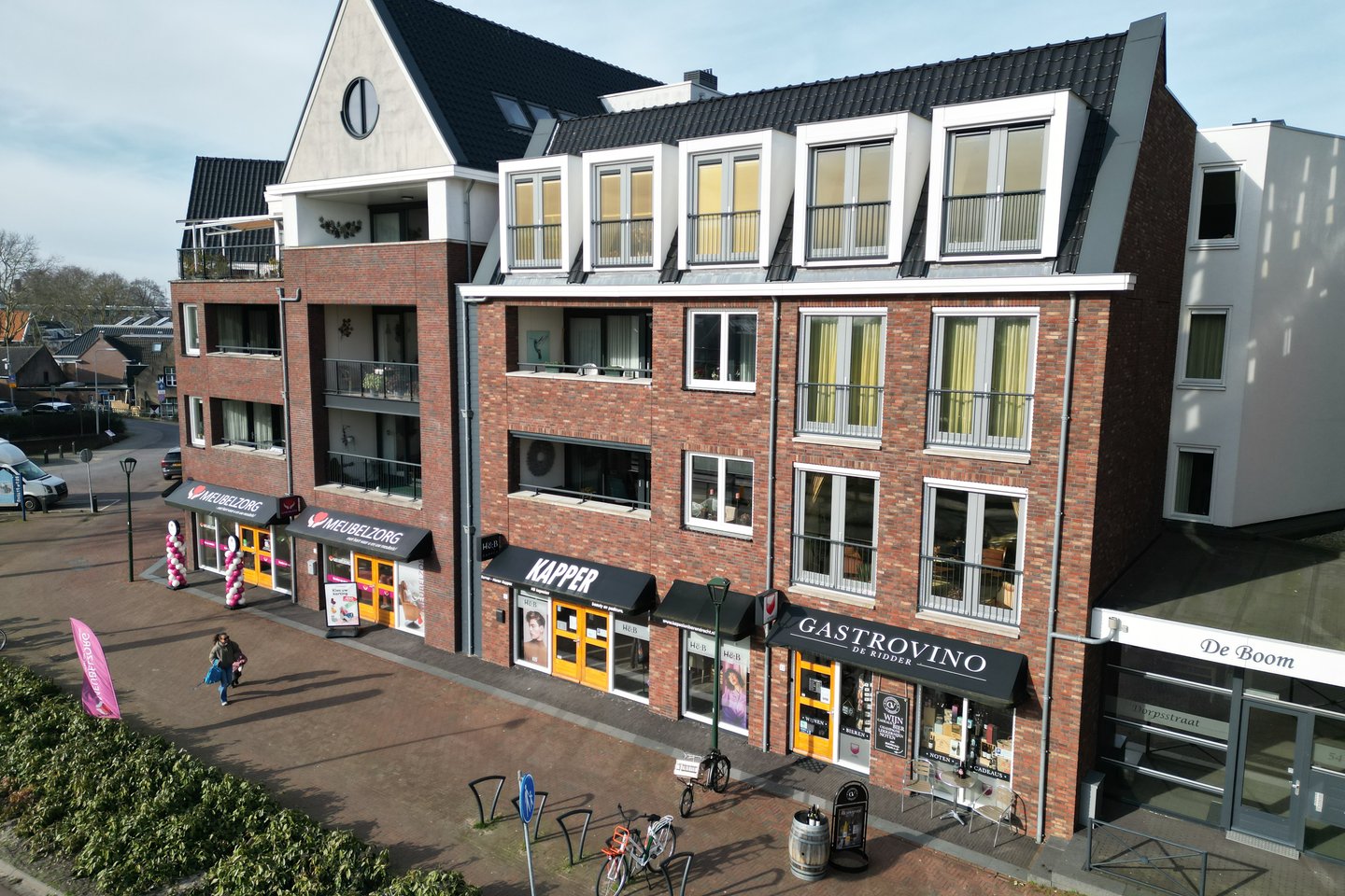 Bekijk foto 3 van Dorpsstraat 72-a