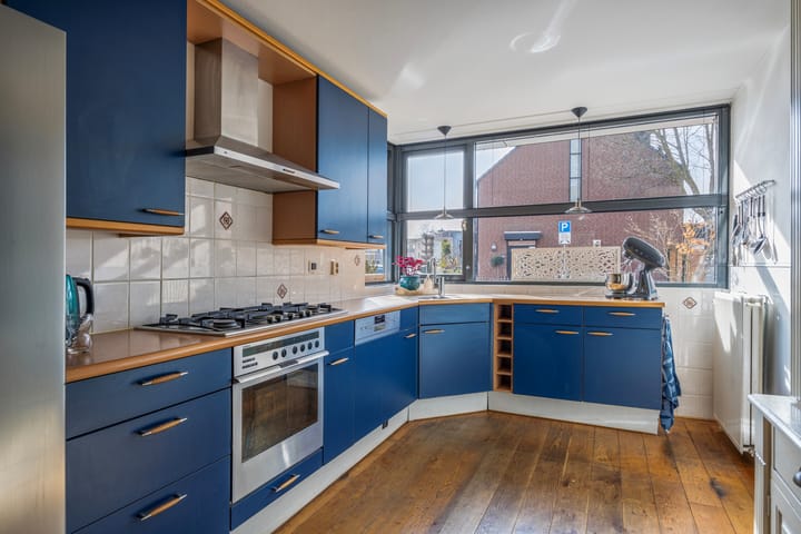 Foto 23 van Donizettistraat 93