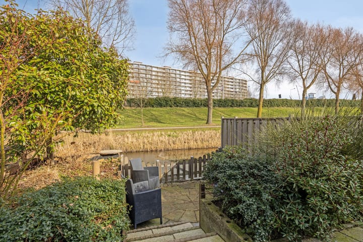 Foto 43 van Donizettistraat 93