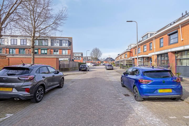 Foto 47 van Donizettistraat 93