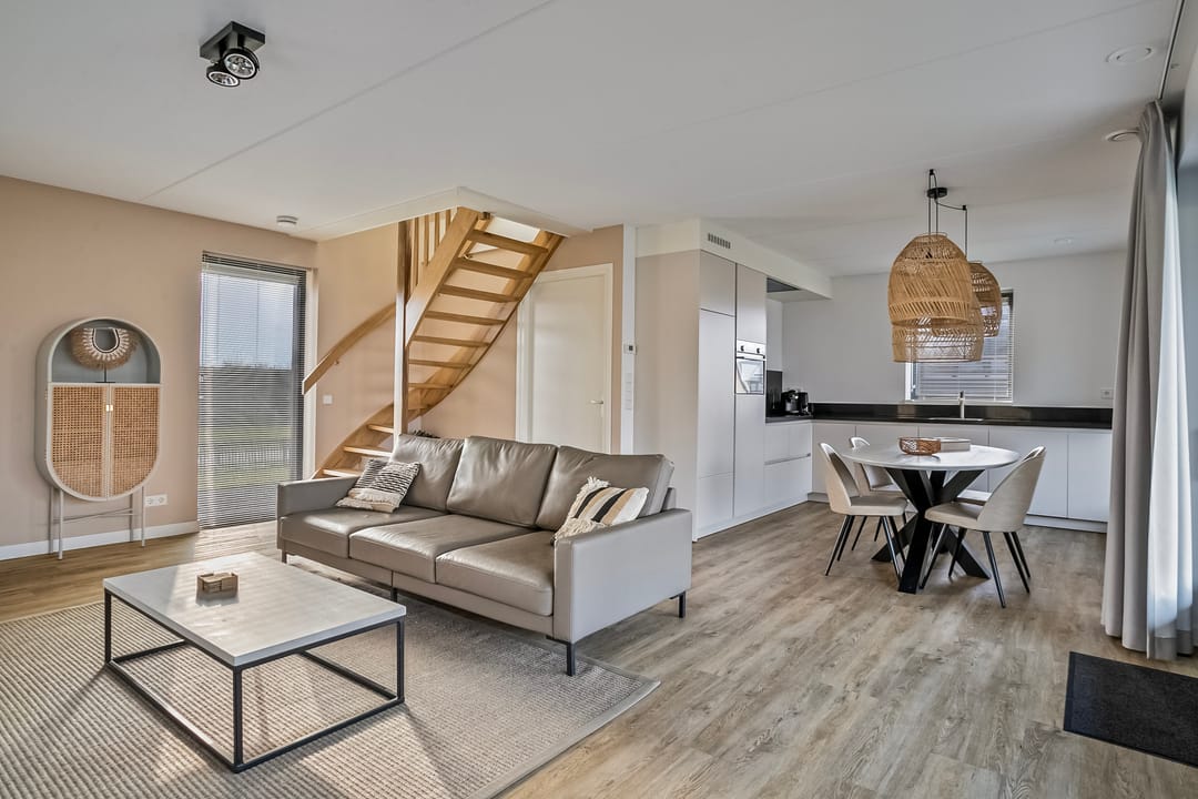 Photo 13 of Oesterdam 309