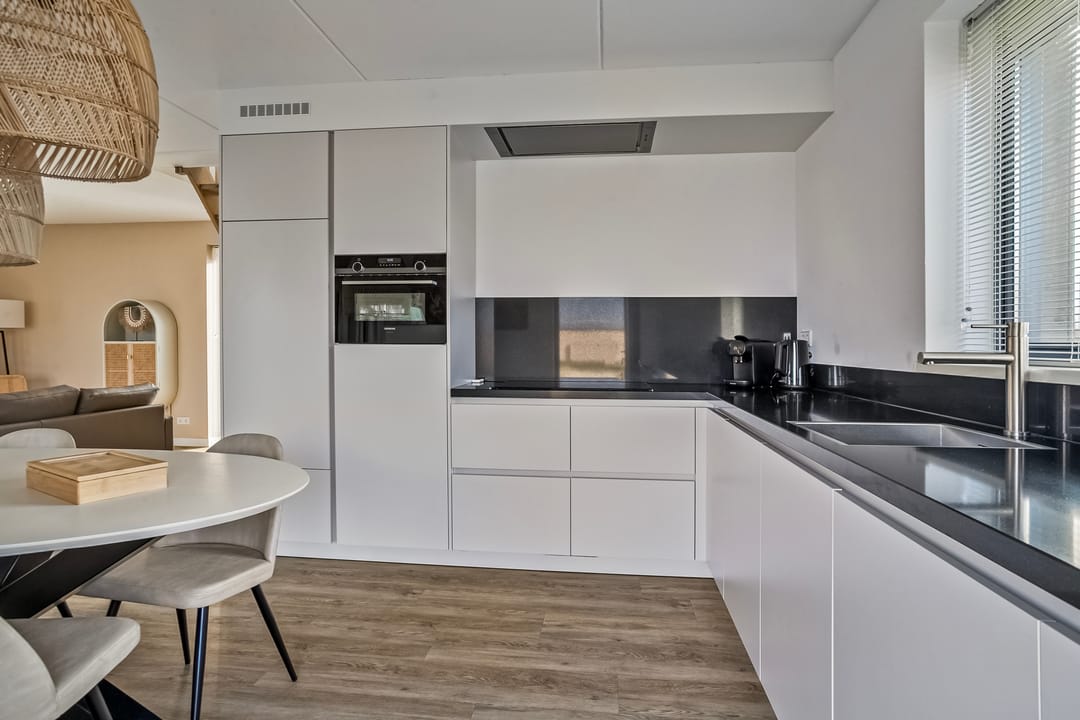 Photo 16 of Oesterdam 309