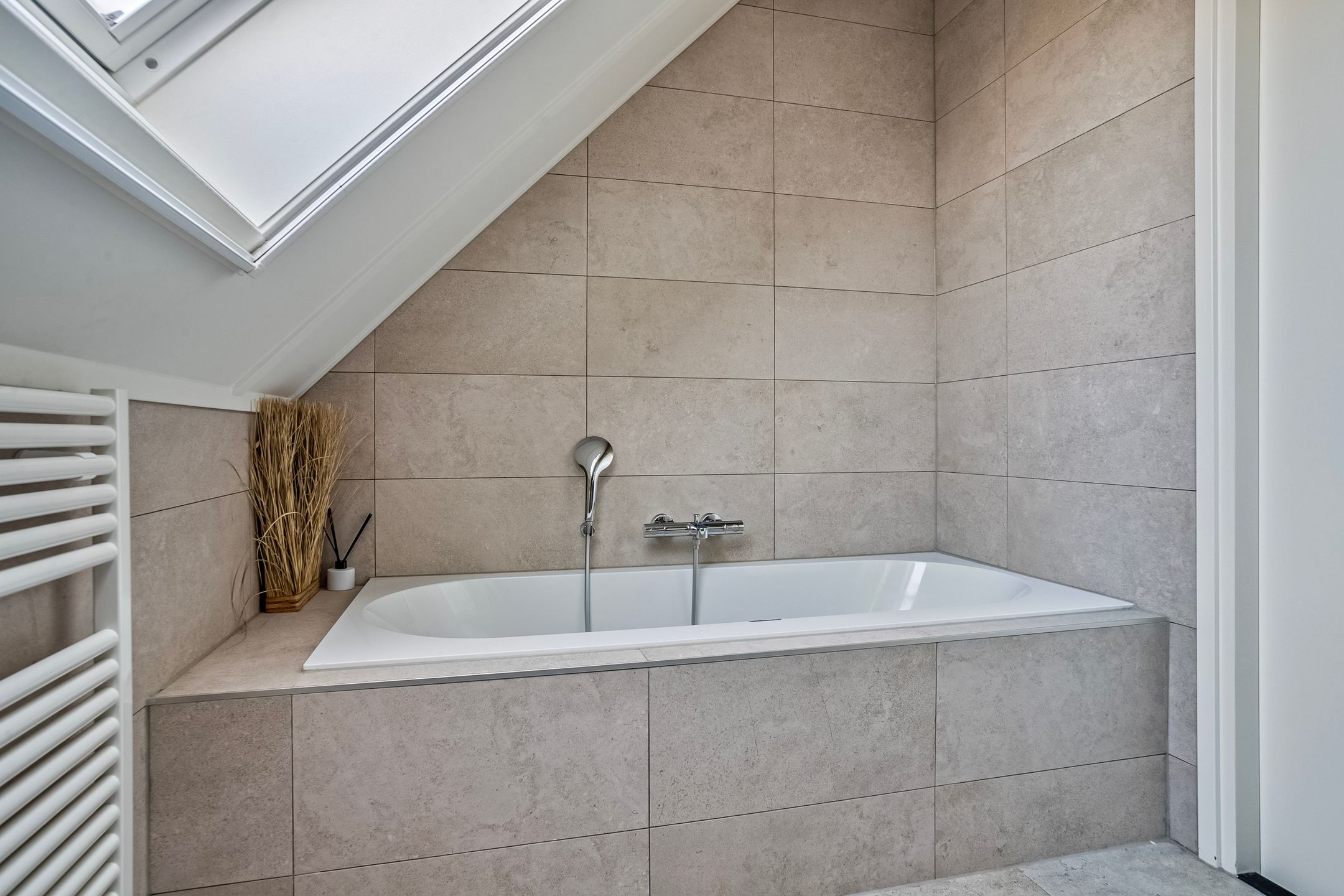 Photo 24 of Oesterdam 309