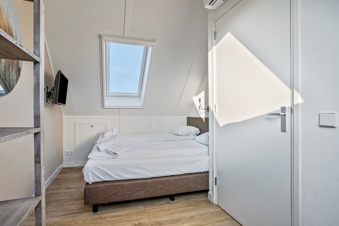 Photo 28 of Oesterdam 309