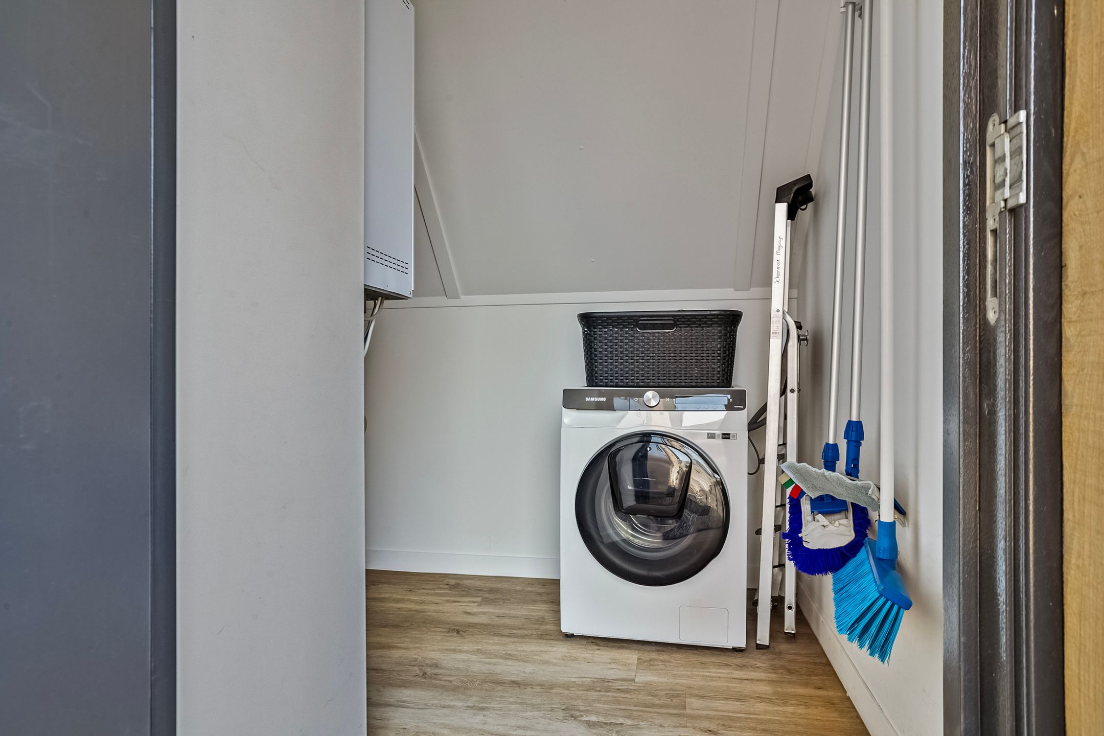 Photo 30 of Oesterdam 309