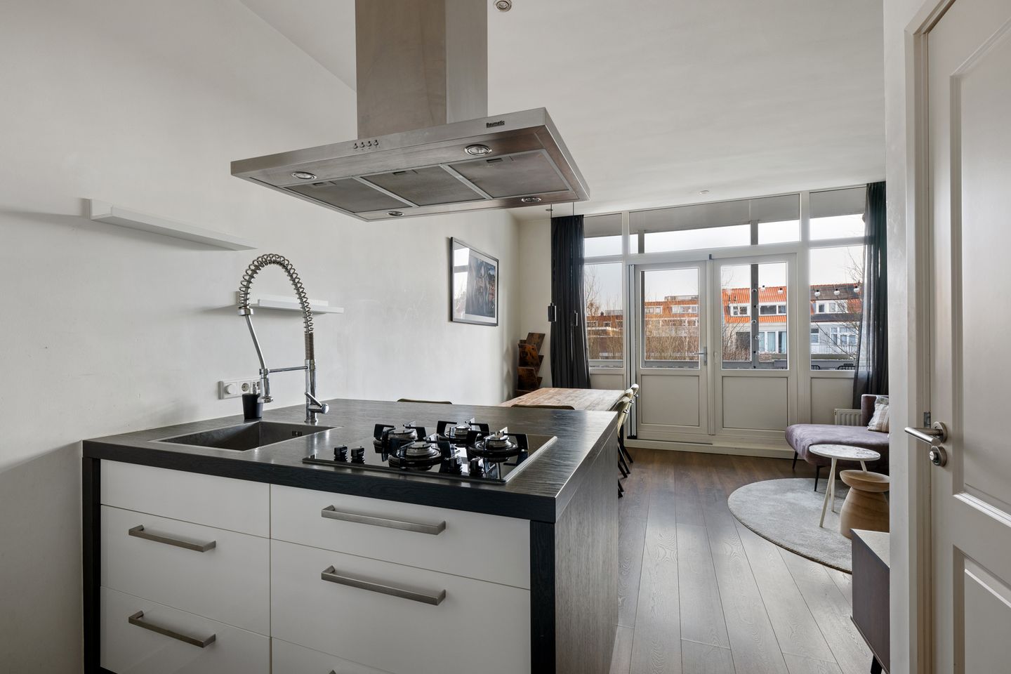 Foto 5 van Philips Willemstraat 24-B01