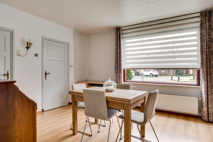 Foto 4 van Burg. van Udenstraat 2