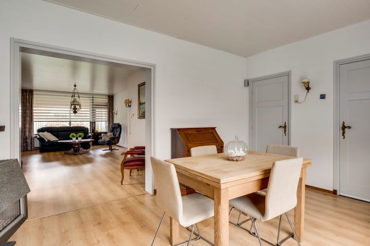 Foto 5 van Burg. van Udenstraat 2