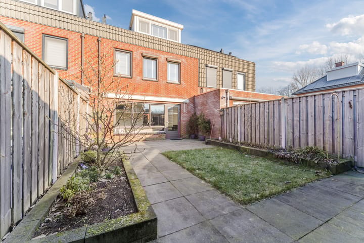 Photo 31 of Renate Rubinsteinlaan 16