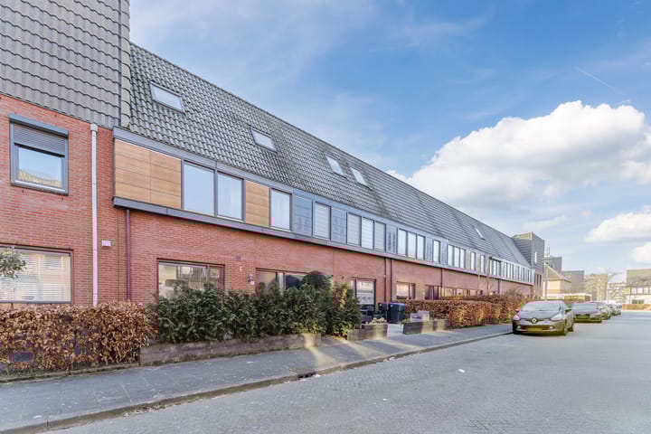 Photo 39 of Renate Rubinsteinlaan 16