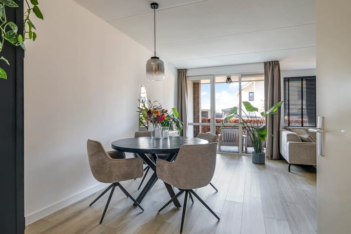 Photo 11 of Stenenkamerstraat 7-A