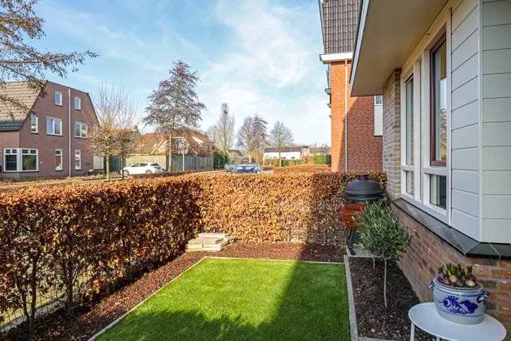 Photo 41 of Stenenkamerstraat 7-A