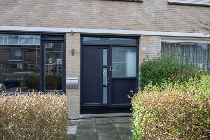 Foto 2 van Cornelis Outshoornstraat 21