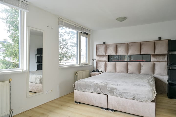 Foto 19 van Cornelis Outshoornstraat 21