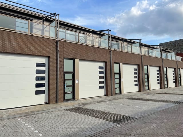 Photo 1 of J.C. van Neckstraat 13