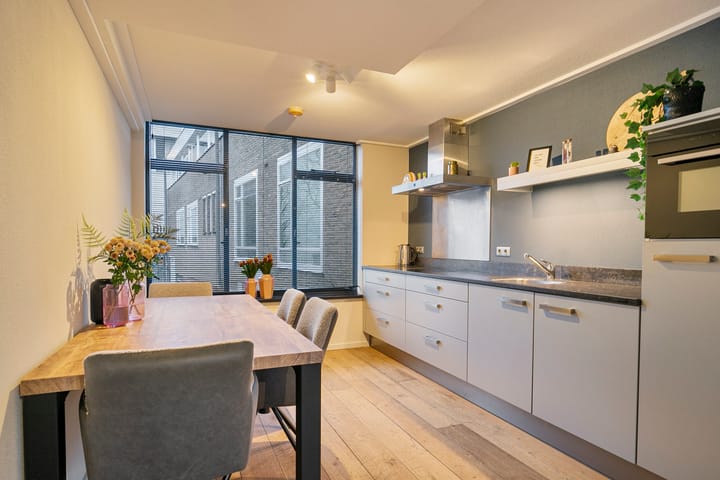 Foto 14 van P Czn Hooftlaan 6-A