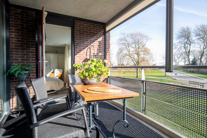 Foto 3 van Vossestaart 100