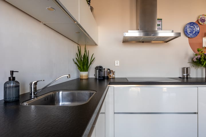 Photo 11 of Westerdijk 4-0907