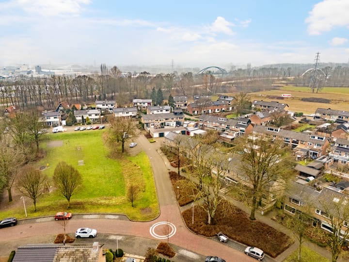 Foto 31 van Lintelostraat 59