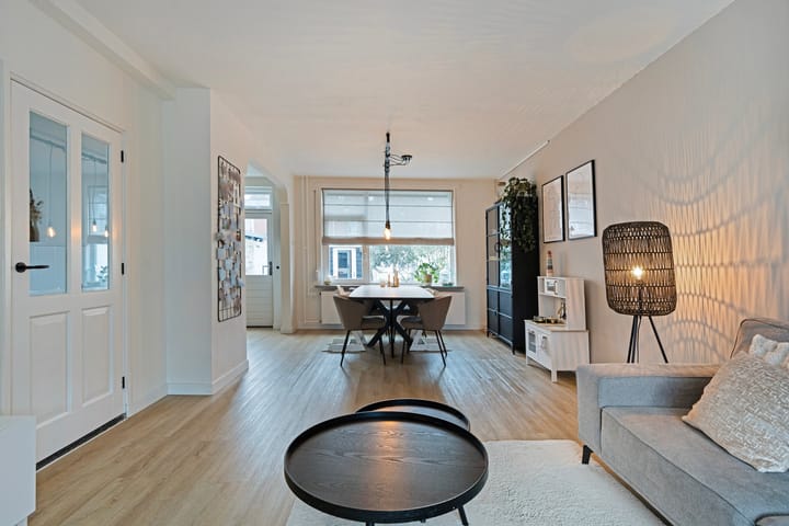 Foto 9 van Begoniastraat 21