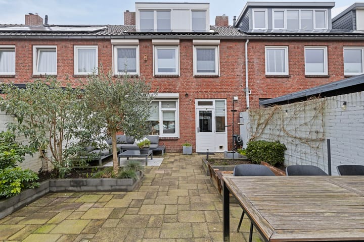 Foto 32 van Begoniastraat 21