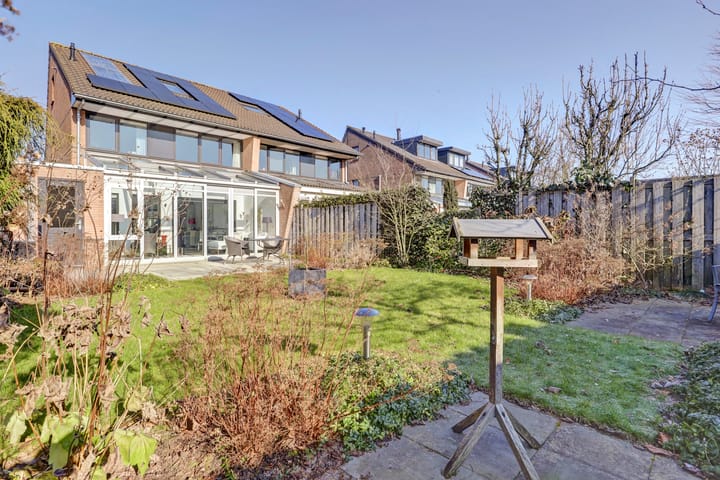 Foto 2 van Seneca 11