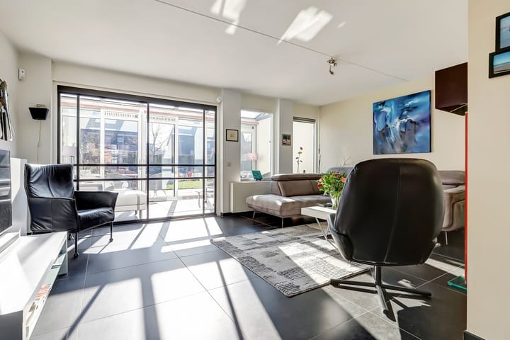 Foto 4 van Seneca 11