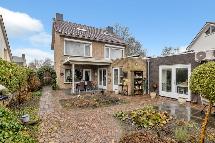 Photo 4 of Paleisstraat 2