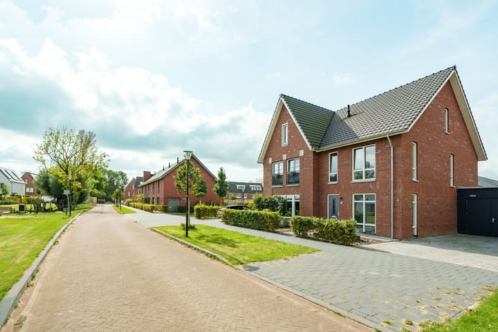 Foto 8 van Prof. Visserlaan 13