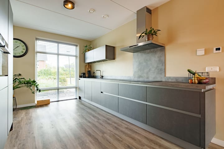 Foto 16 van Prof. Visserlaan 13