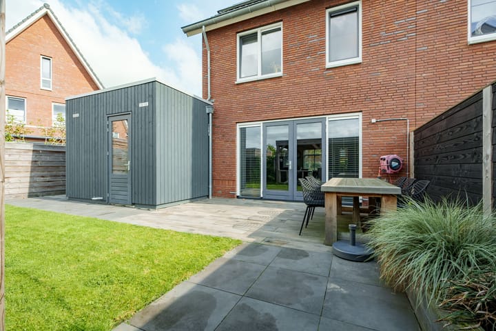 Foto 32 van Prof. Visserlaan 13