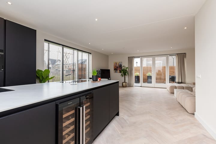 Foto 17 van Nobellaan 43