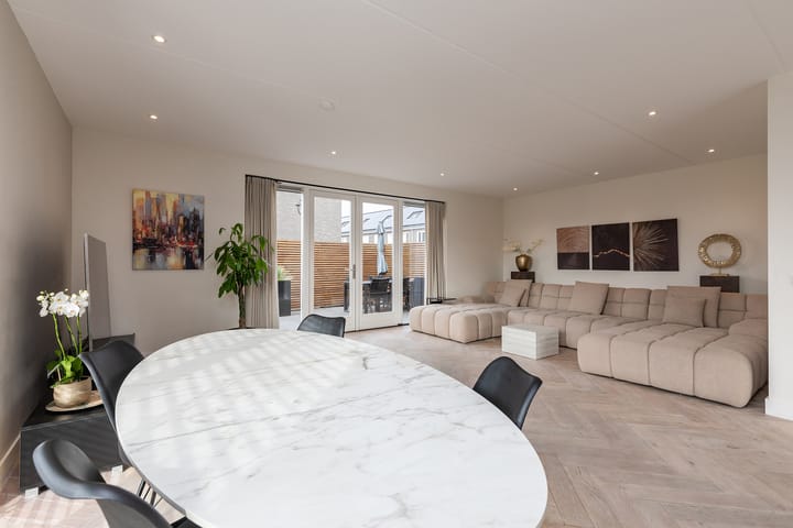 Foto 23 van Nobellaan 43