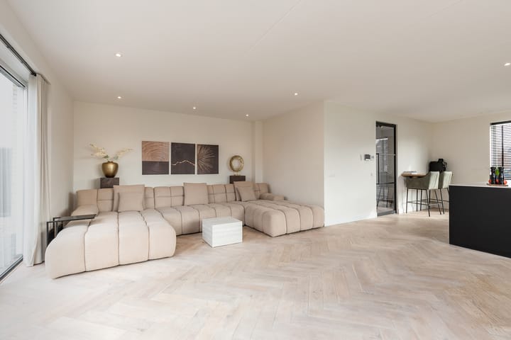 Foto 24 van Nobellaan 43