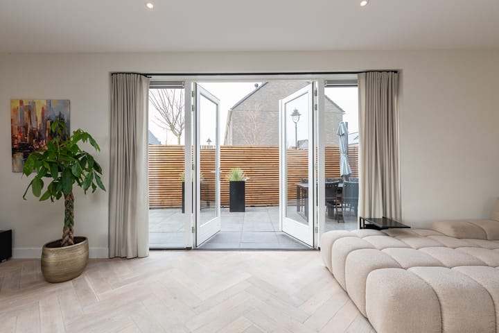 Foto 28 van Nobellaan 43