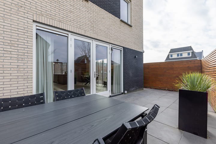 Foto 30 van Nobellaan 43