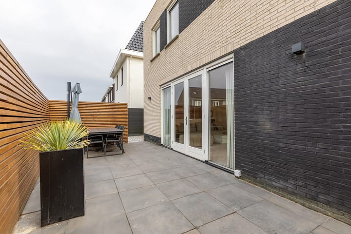 Foto 31 van Nobellaan 43