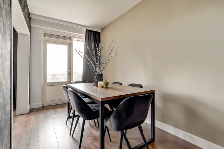 Photo 9 of Kruiskampsingel 429