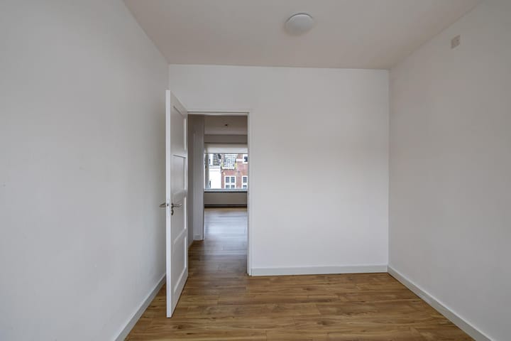 Photo 11 of Rijksstraatweg 185-D