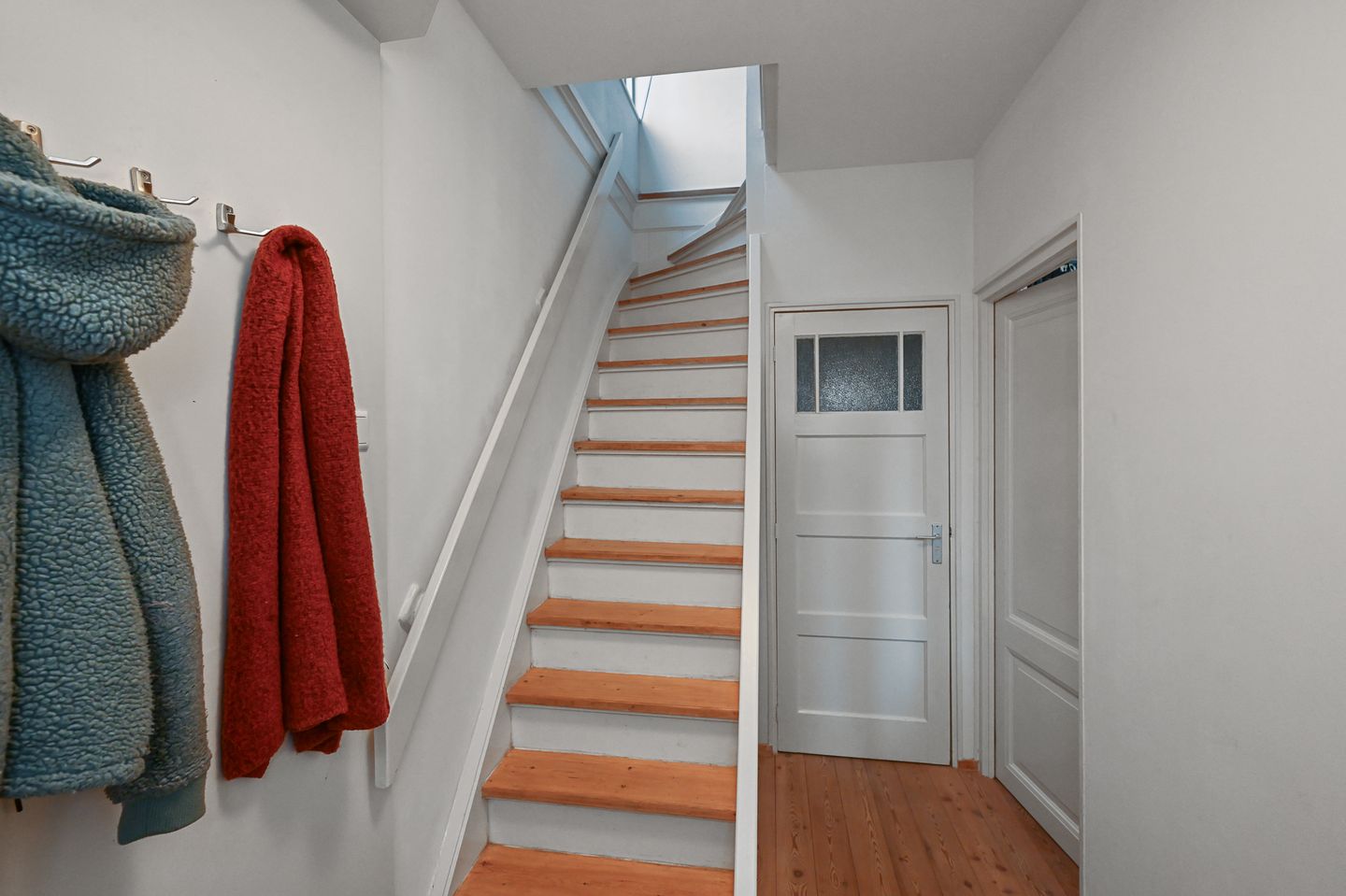 Foto 10 van Lagedijk 15-A