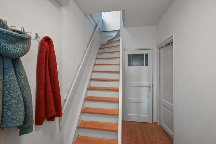 Foto 10 van Lagedijk 15-A